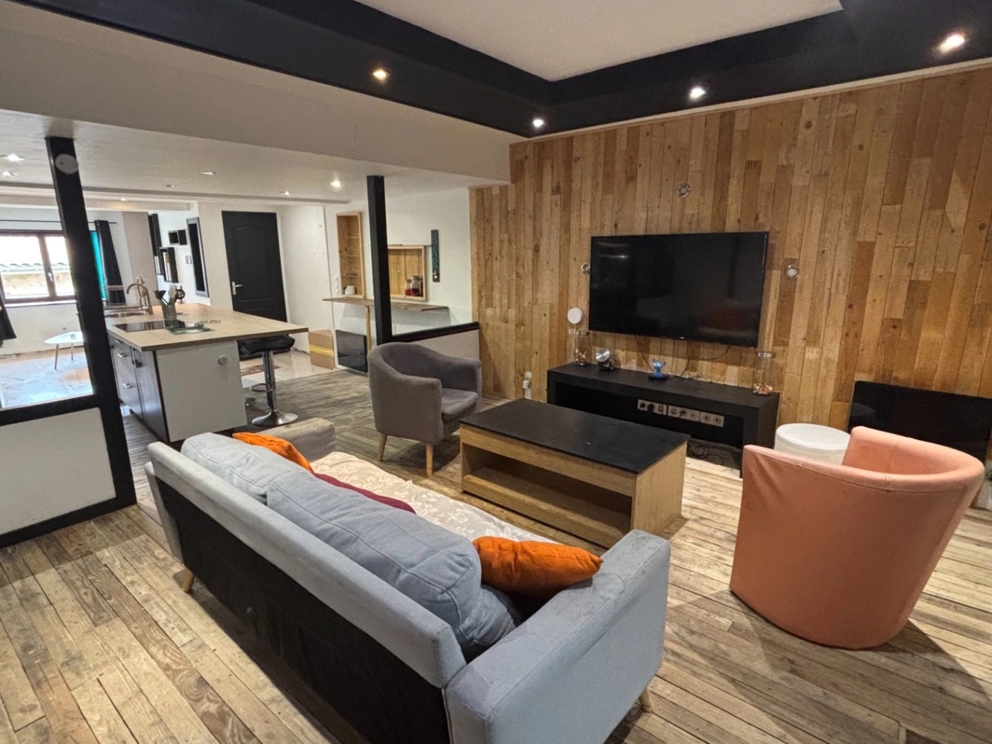 Maison à vendre - 5 pièces - 91m2 - Chauriat (63117)