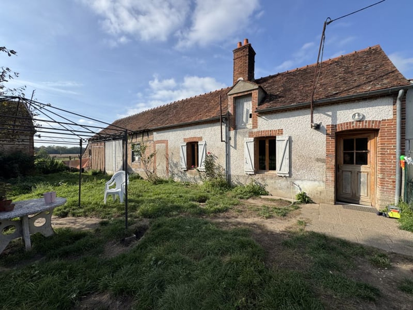 FERME, LONGÈRE, GRANGE, INVESTISSEUR, SANS VOISIN, RÉNOVATION, AVEC TRAVAUX.