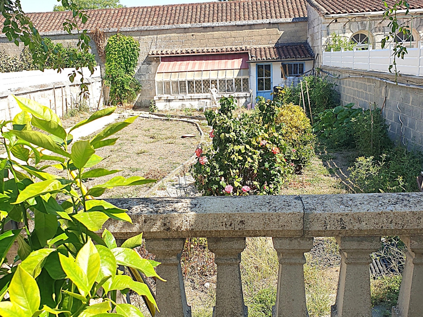 Maison à vendre - 7 pièces - 152m2 - Angoulême (16000)