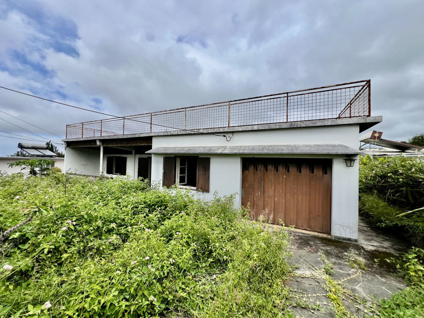 TAMPON 97430 - MAISON T4/5 - BEAUX VOLUMES - IDÉAL INVESTISSEMENT - QUARTIER CALME