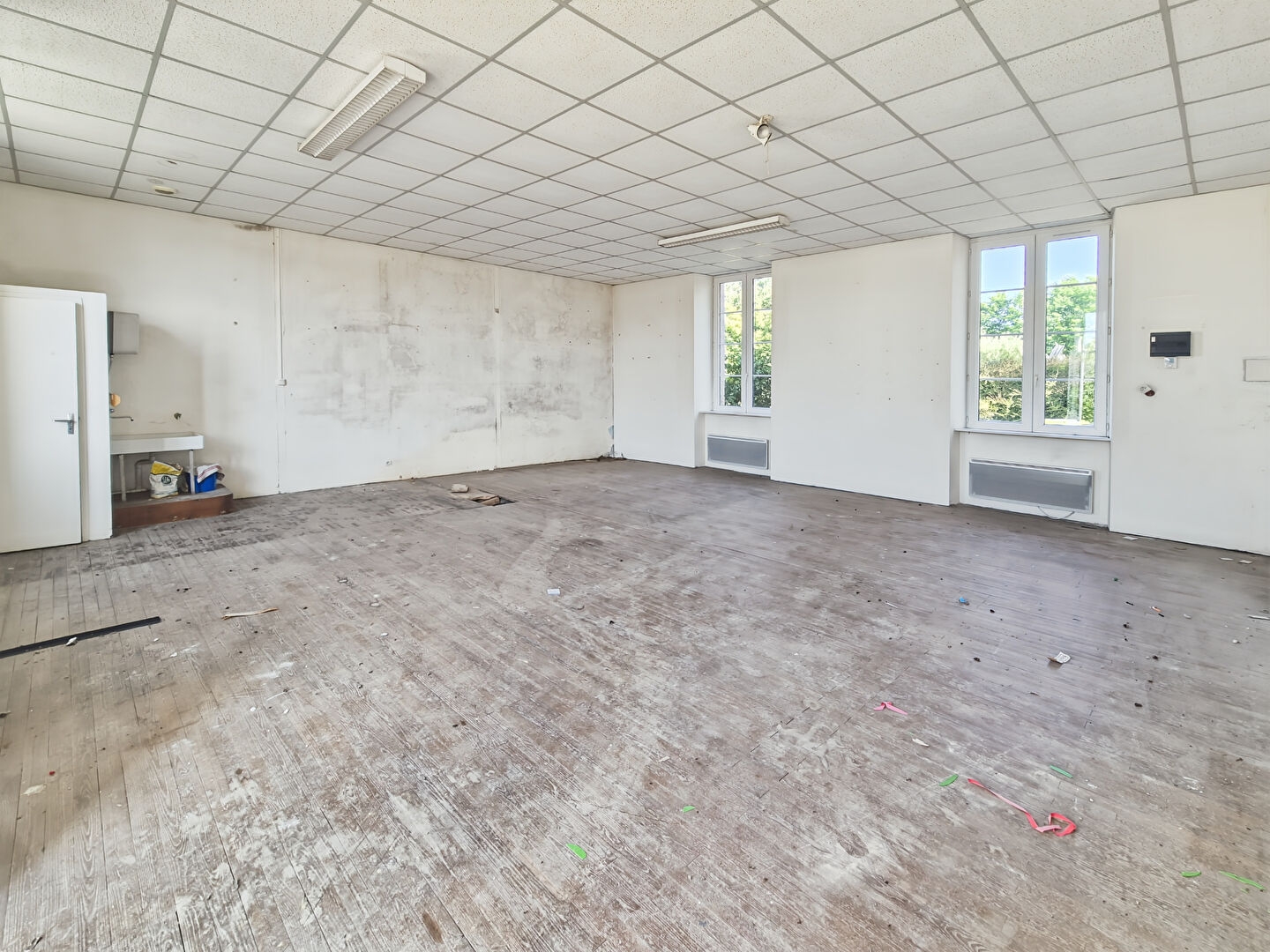Locaux à vendre - 3 pièces - 117m2 - Montrevault-Sur-Èvre (49110)