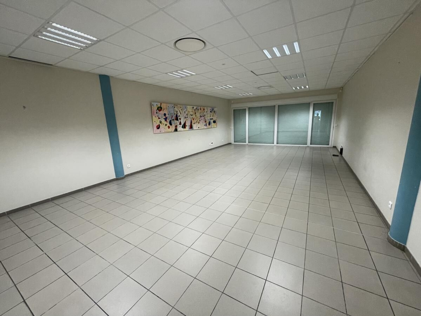 Bureaux à vendre - 1053m2 - Cormontreuil (51350)