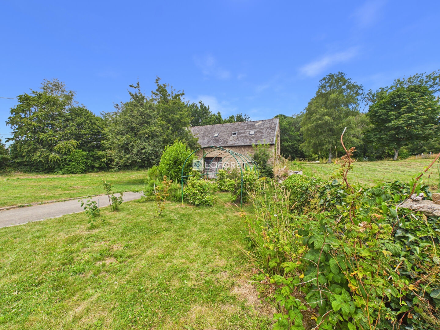 Maison à vendre - 6 pièces - 179m2 - Saint-Yvi (29140)