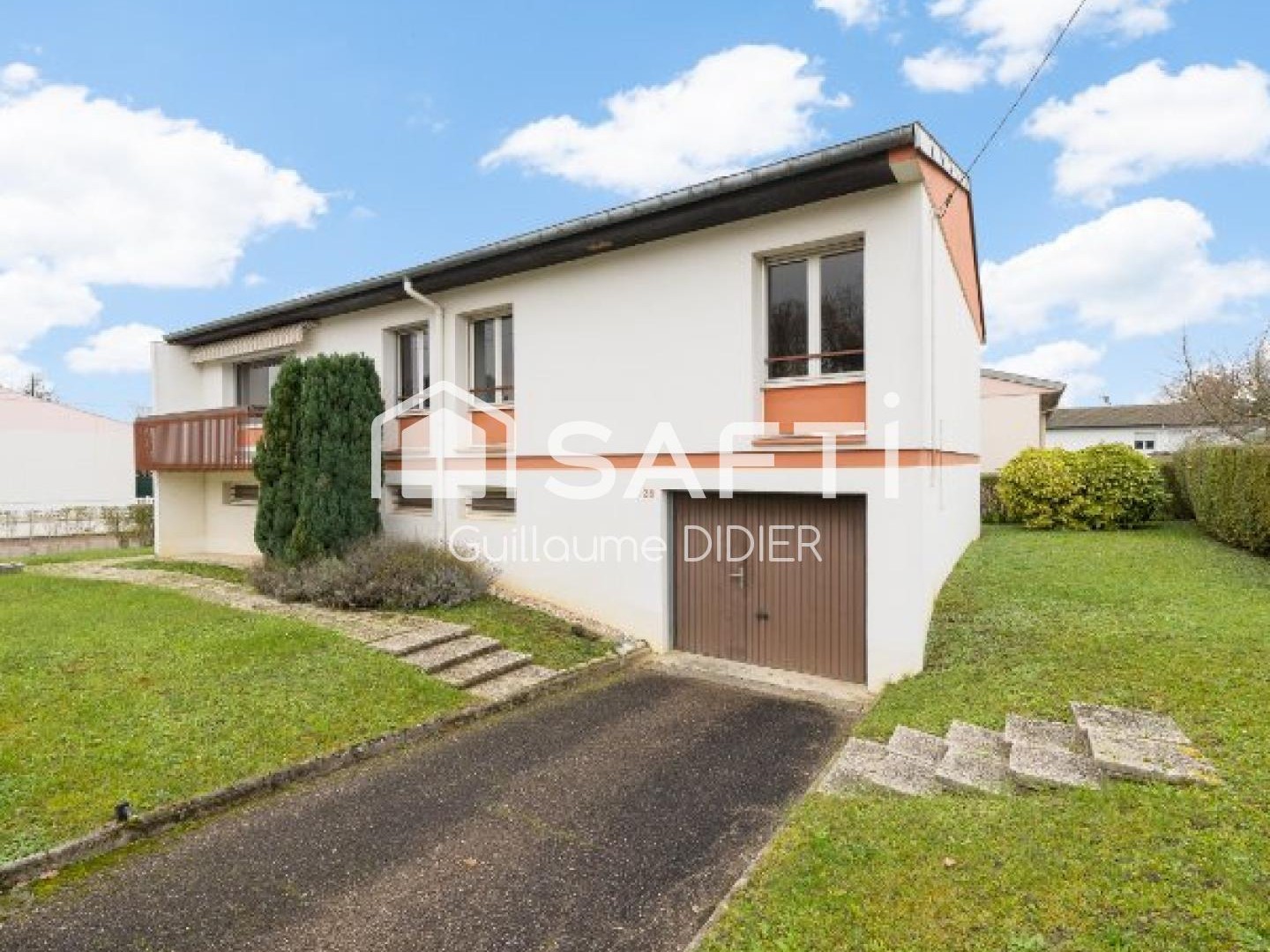 Charmante maison individuelle de 151 M2, 5 chambres avec sous-sol