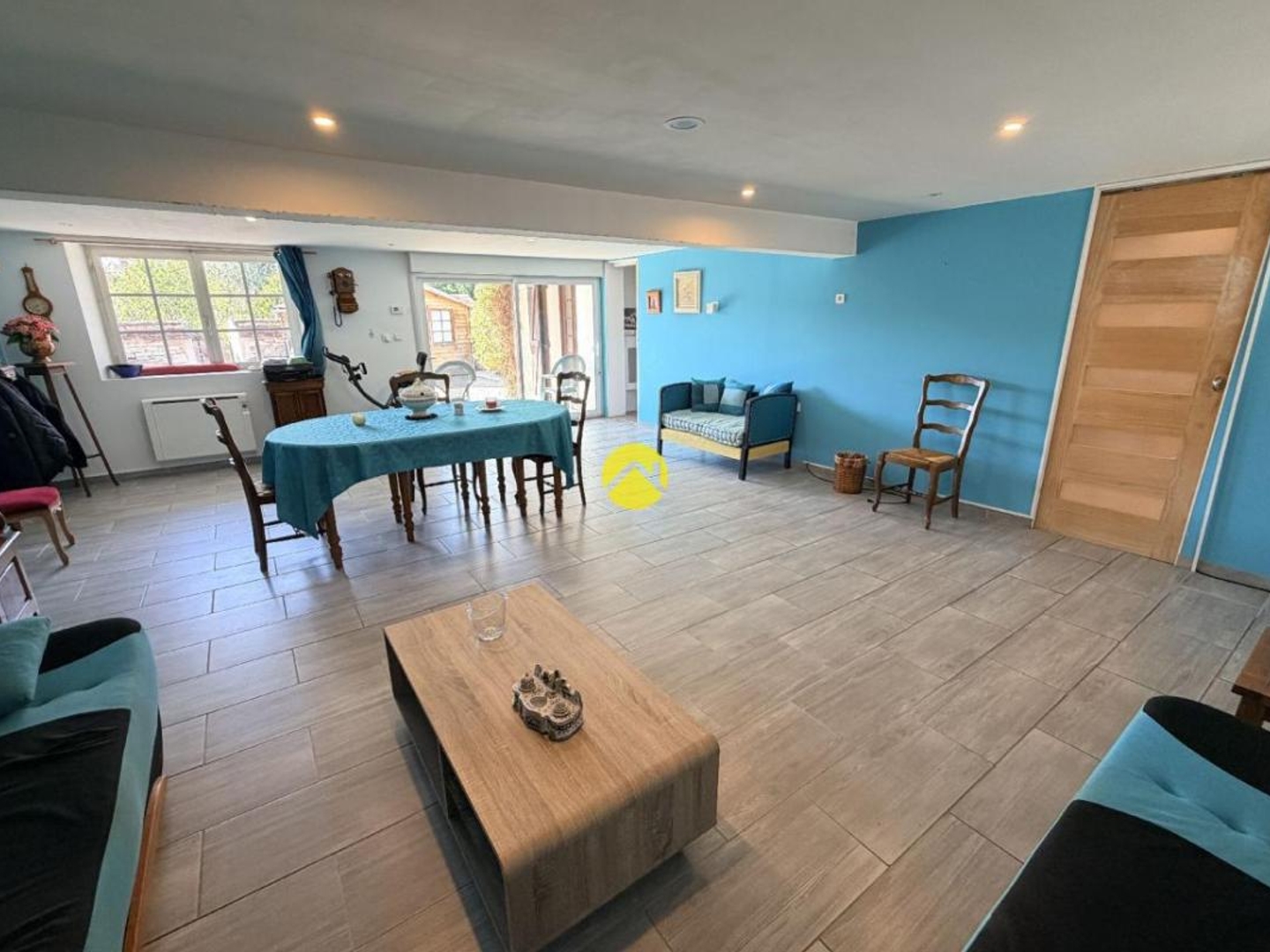 Maison à vendre - 7 pièces - 165m2 - Châteauneuf-Sur-Cher (18190)