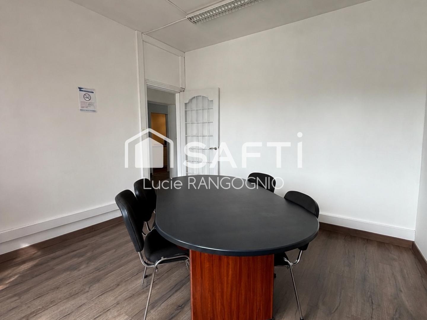 Bureaux ou Commerces en plein centre-ville !