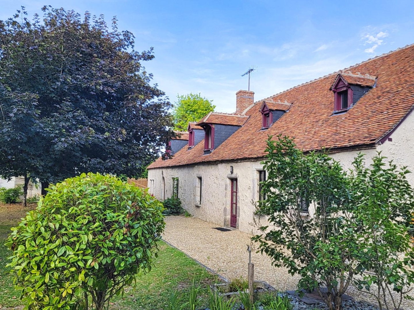 Maison 11 pièces 300 m²