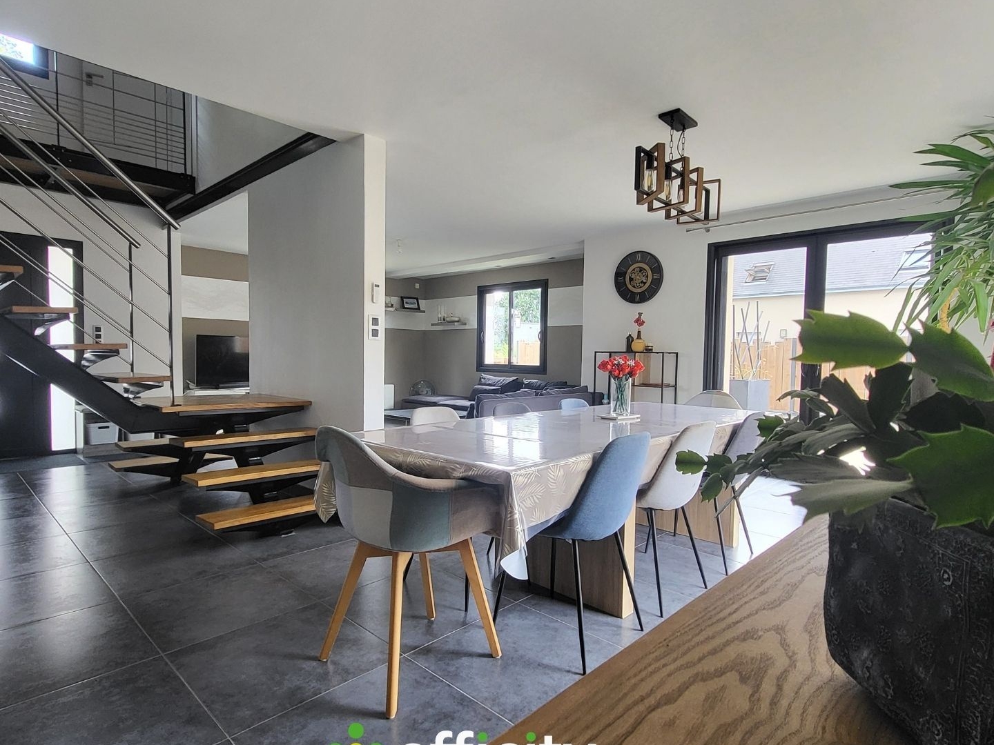 Maison 7 pièces 202 m²
