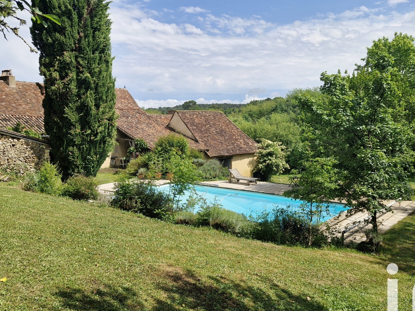 Maison 11 pièces 205 m²