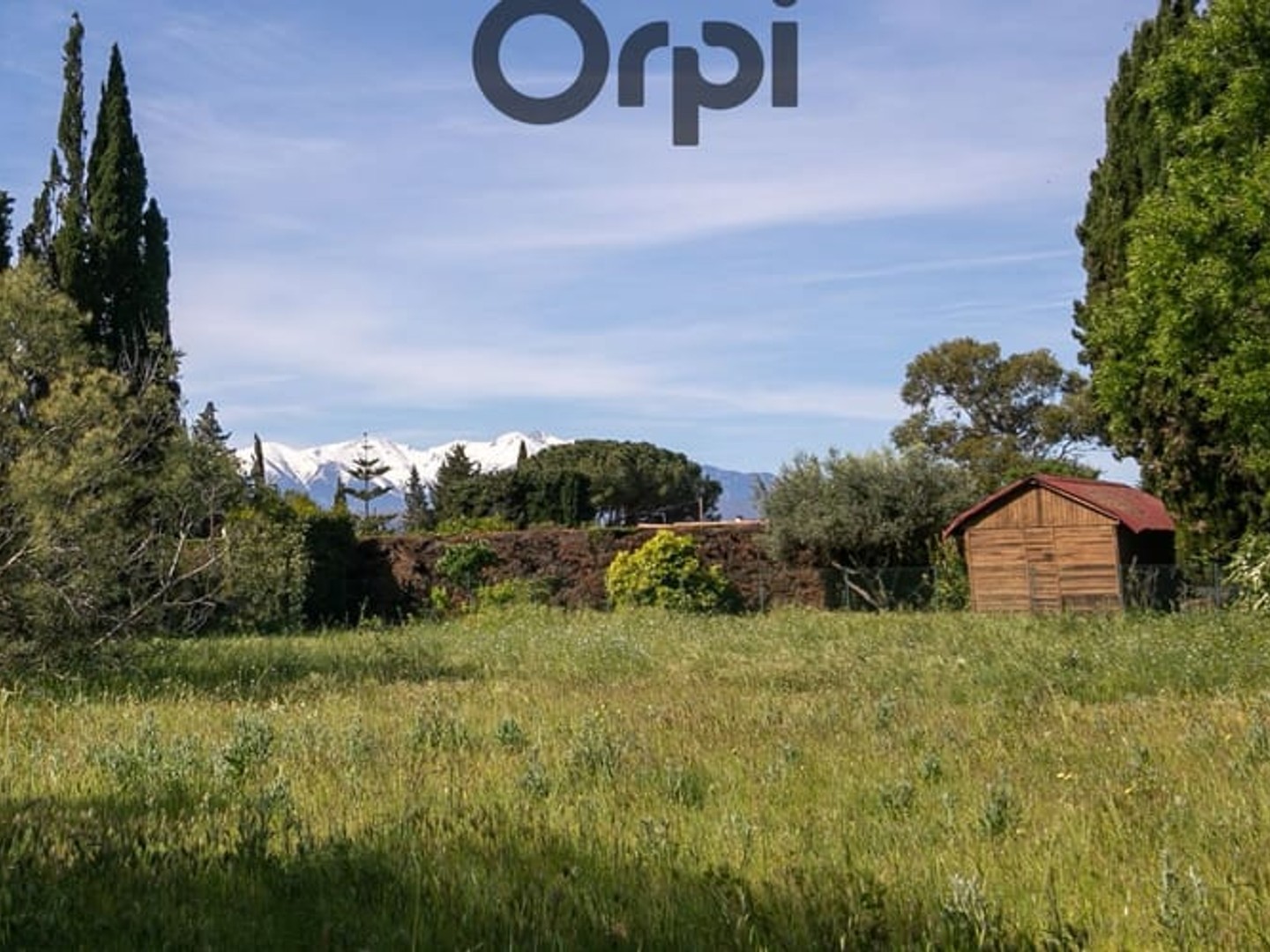 Terrain 700 m²