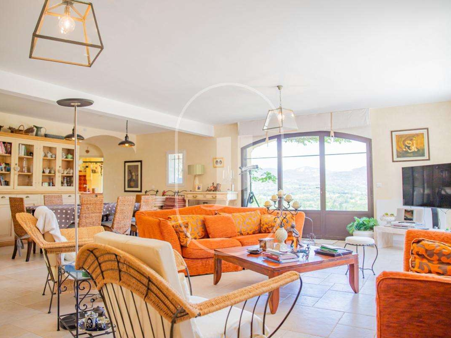 Maison 5 pièces 223 m²