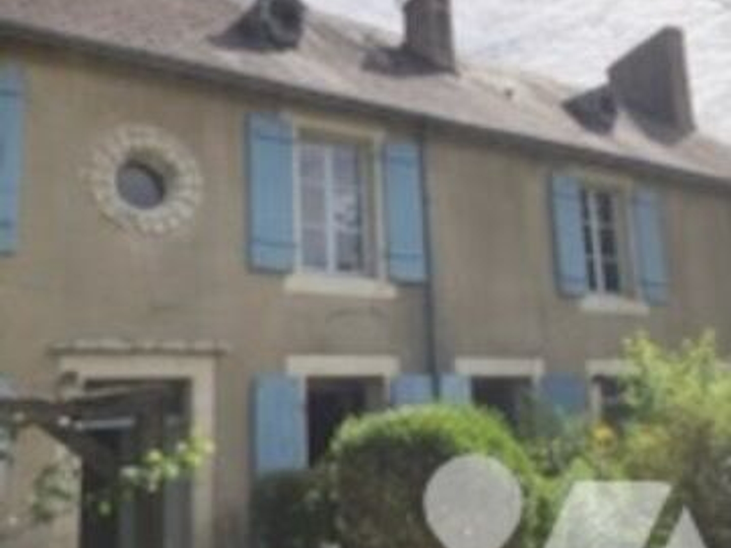 Maison à vendre - 19 pièces - 480m2 - Châteauroux (36000)