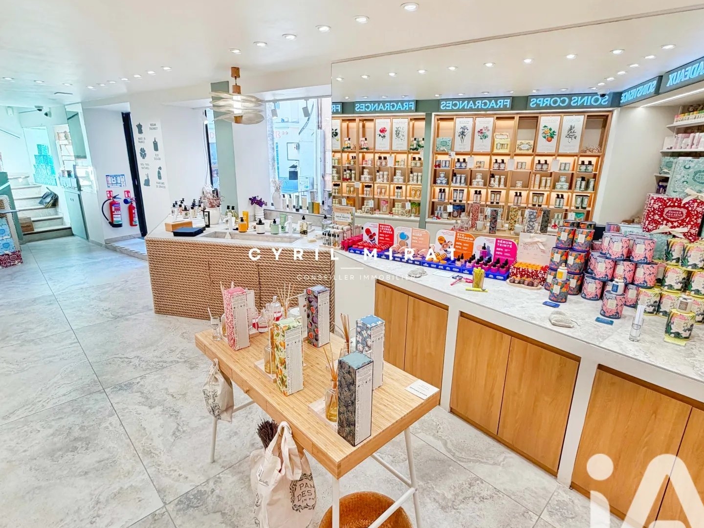 Fonds de commerce 120 m²