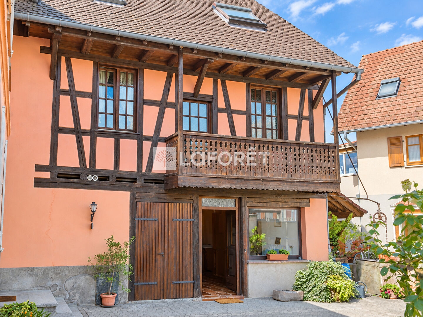 Maison 14 pièces 385 m²