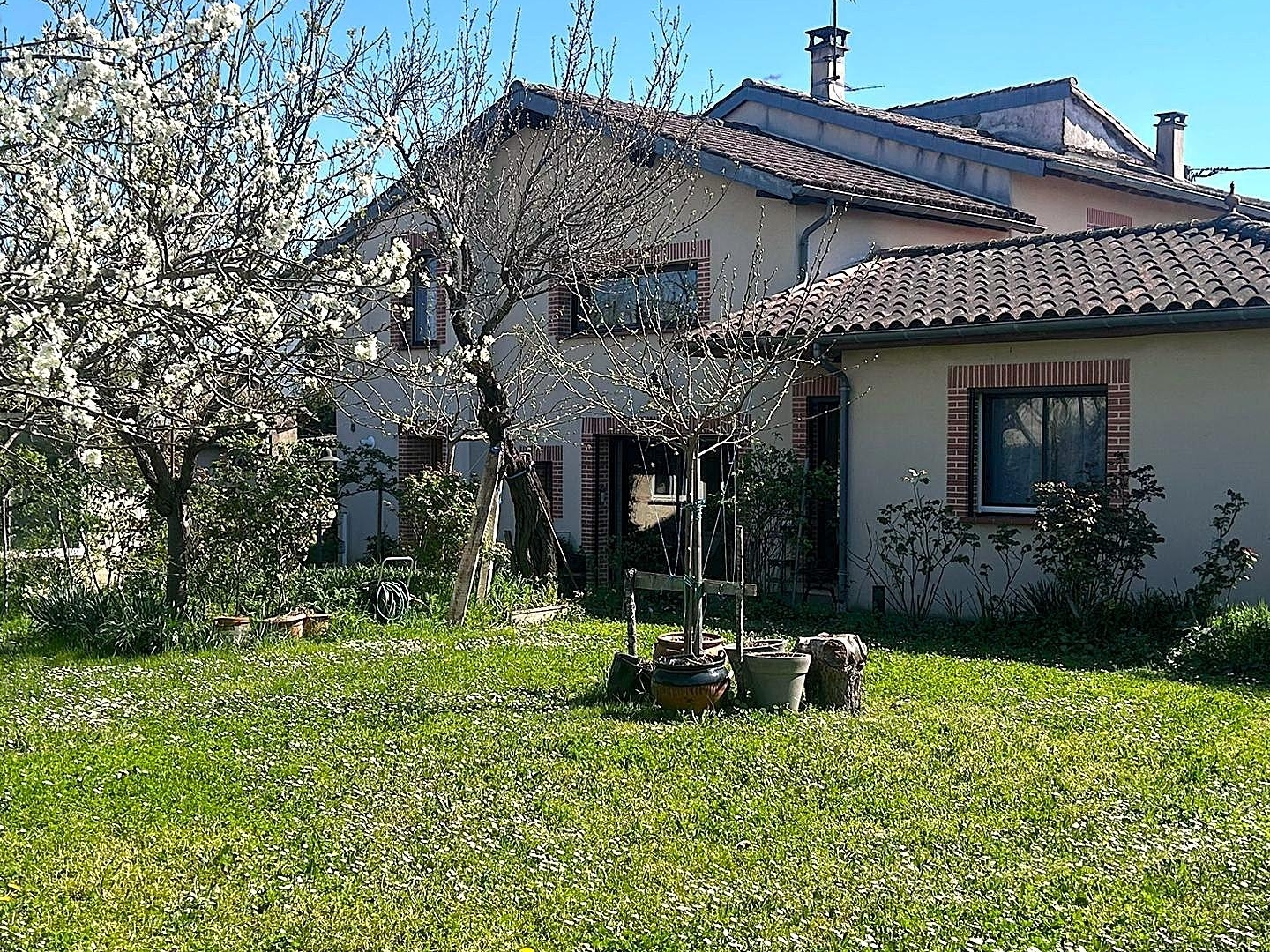 Maison 8 pièces 218 m²