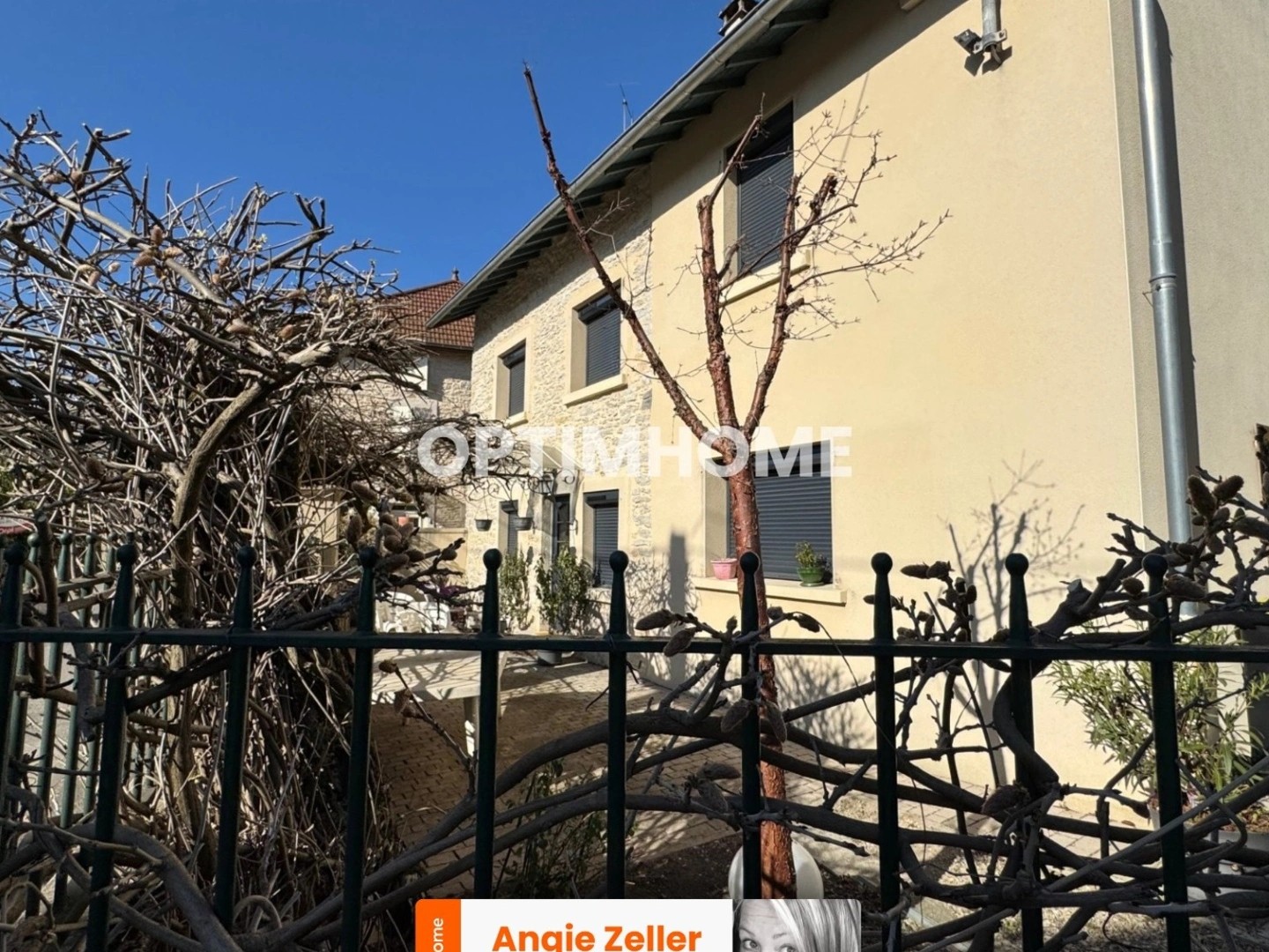 Maison de village - 120 m² - 5 pièces OPTEVOZ (38)