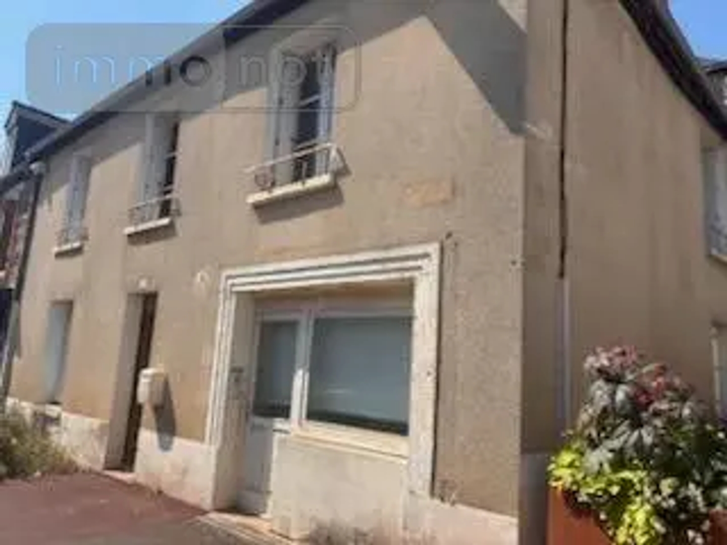 Local 116 m²