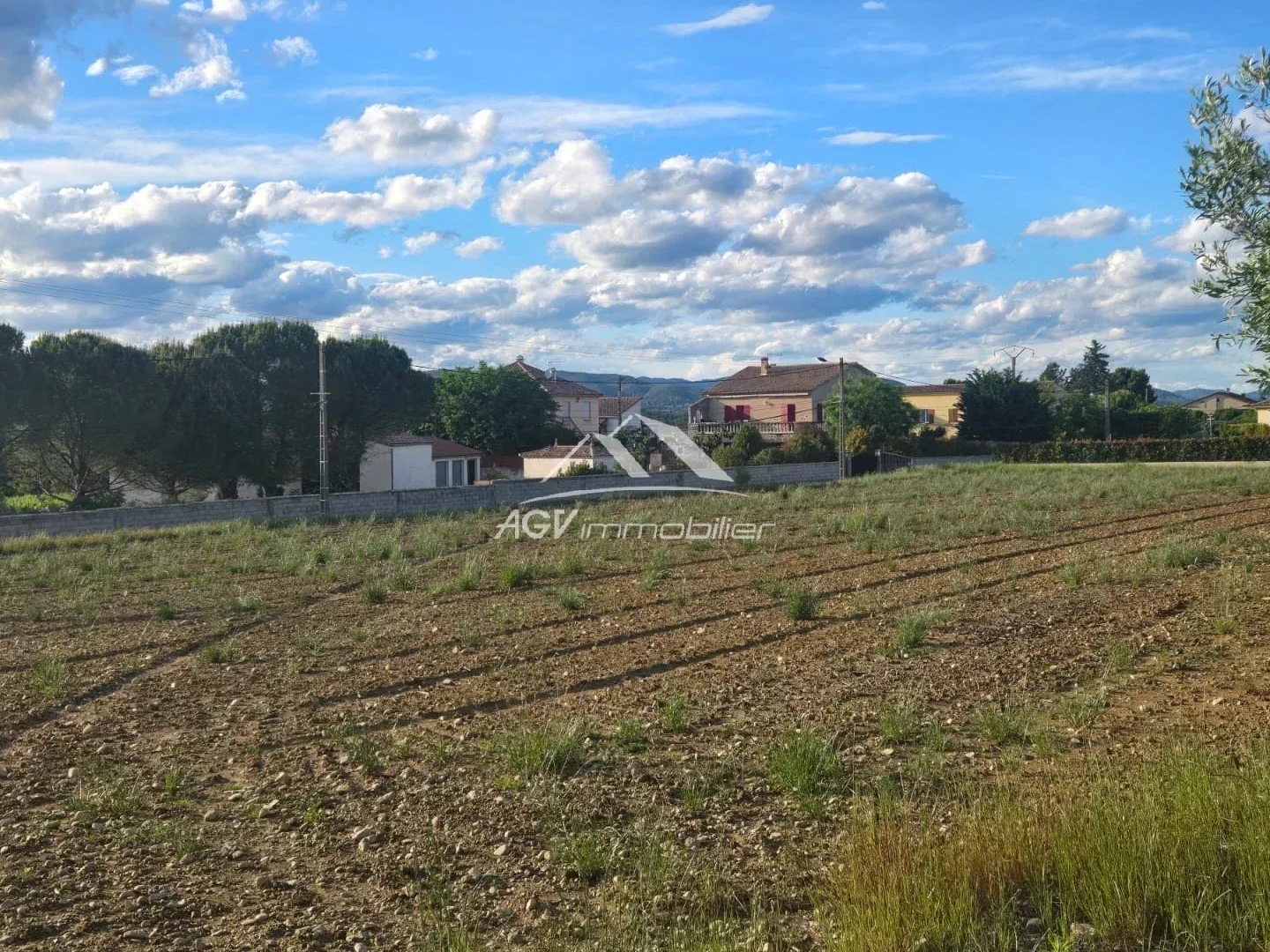 Terrain à vendre - 700m2 - Lézan (30350)