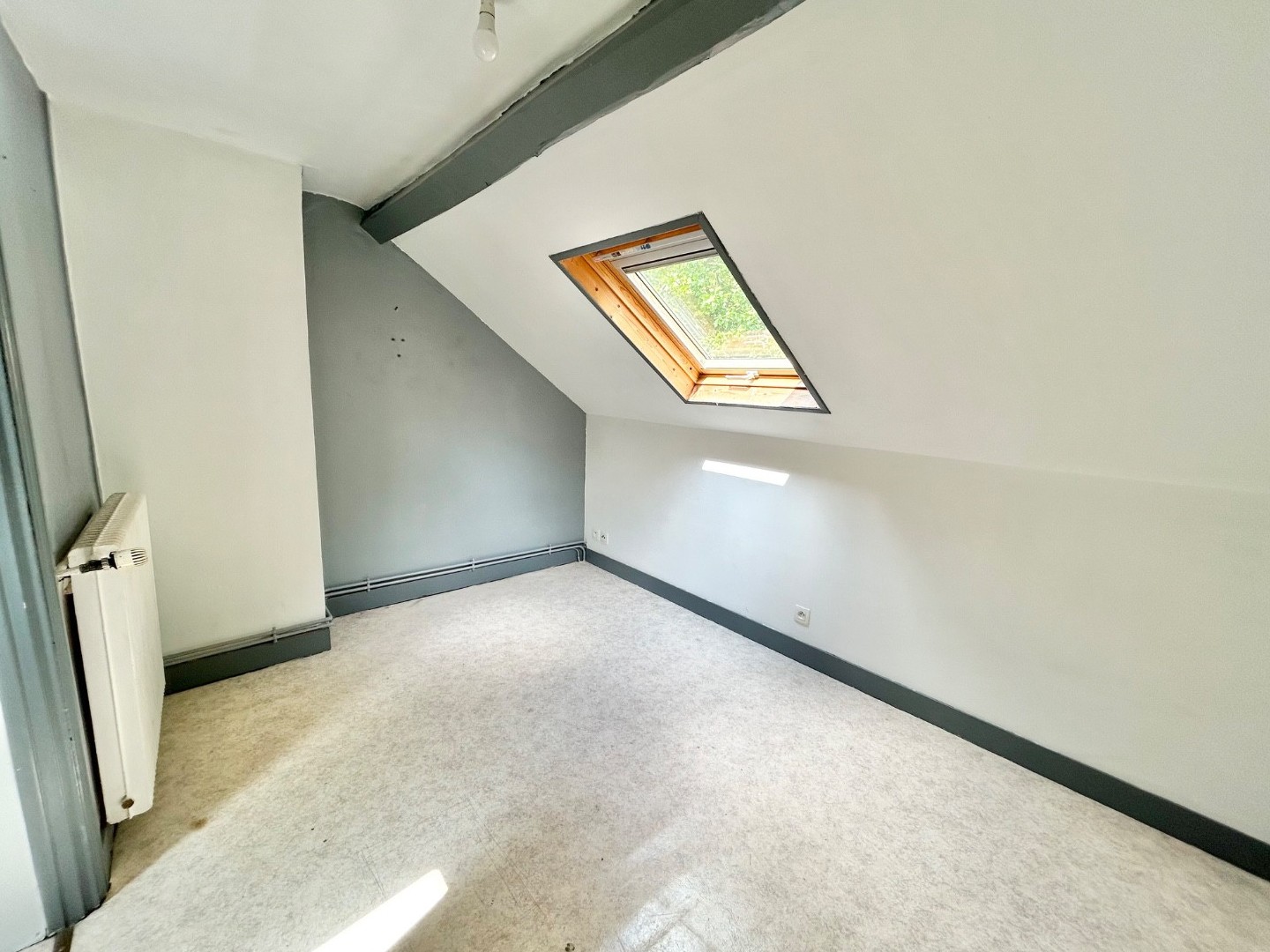 Studio à deux pas du CHU