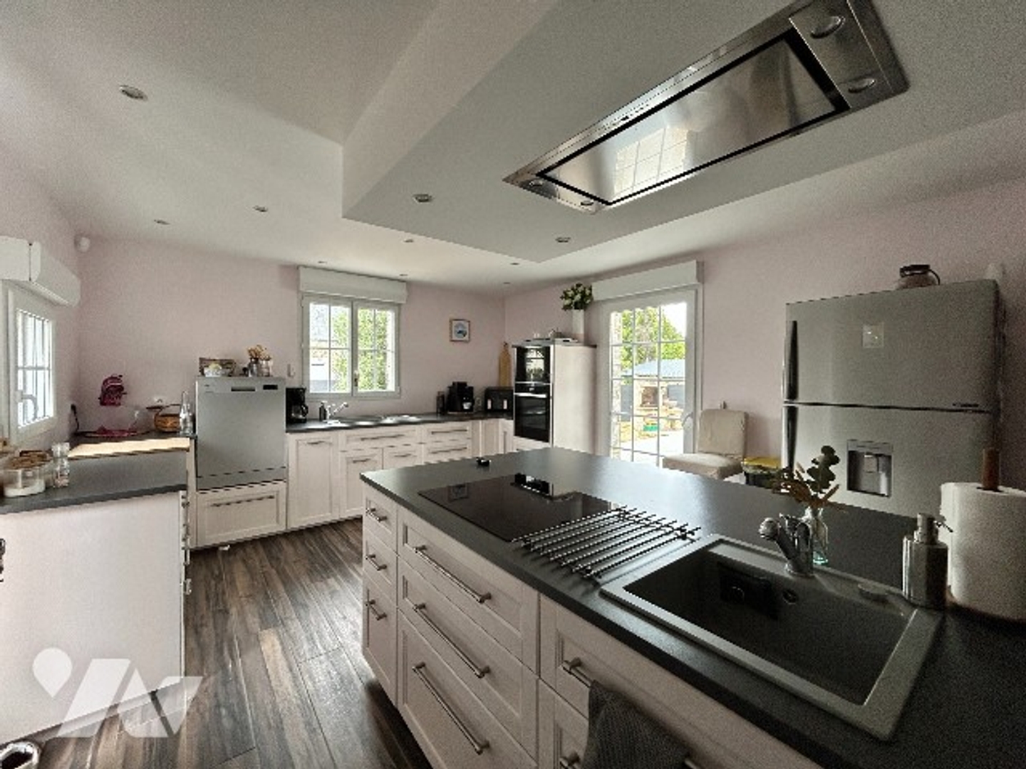 Maison à vendre - 6 pièces - 189m2 - Gouville-Sur-Mer (50560)