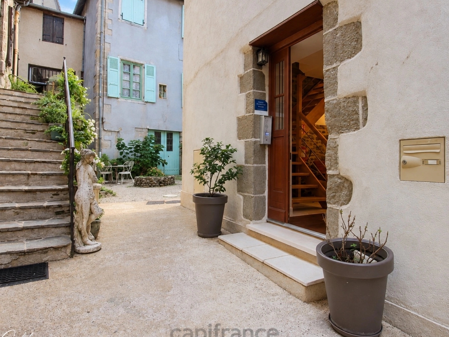 Immeuble à vendre - 8 pièces - 180m2 - Beaulieu-Sur-Dord... (19120)