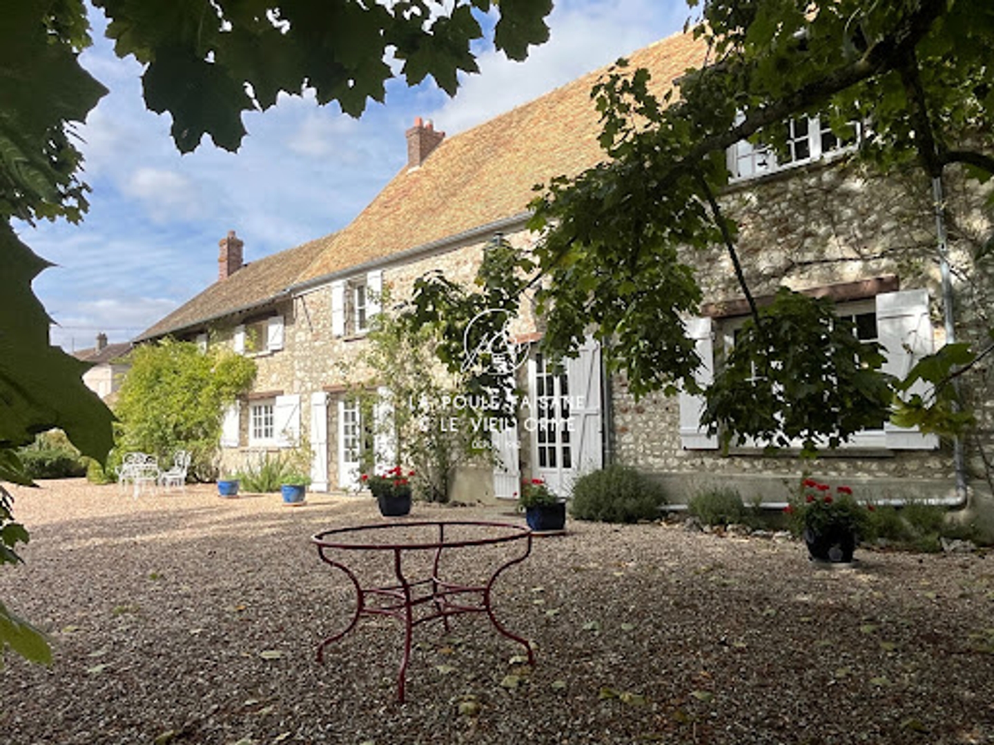 Maison à vendre - 10 pièces - 265m2 - Bréval (78980)