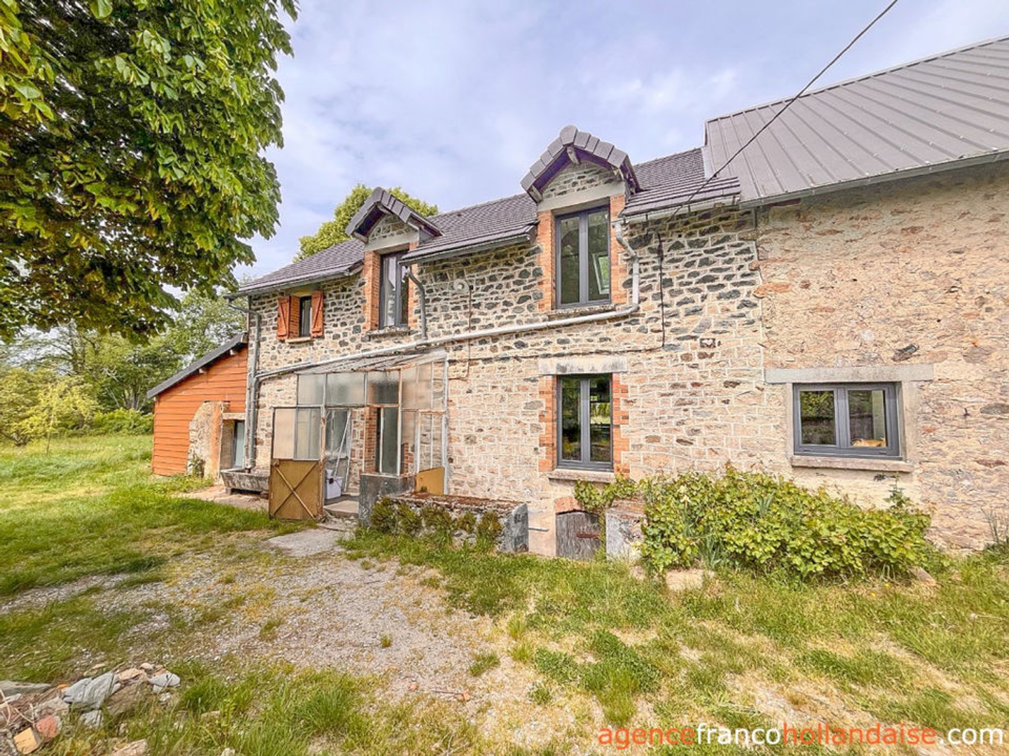 Maison à vendre - 4 pièces - 119m2 - La Porcherie (87380)