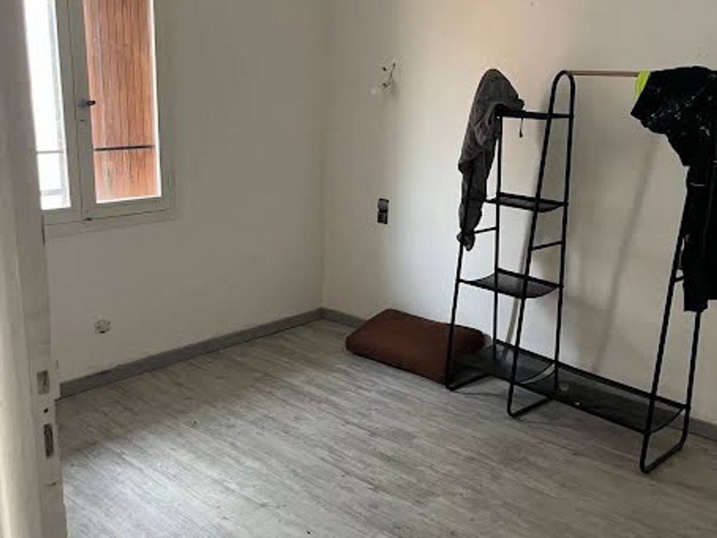 Appartement 5 pièces 37 m²