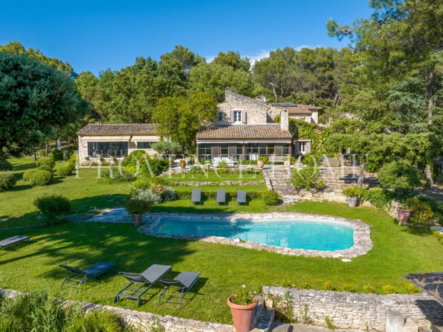 Propriété 14 pièces 500 m²
