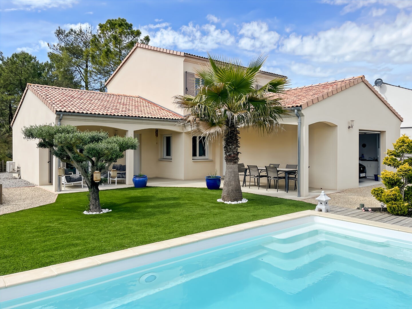 Maison récente 4 chambres avec piscine à Saint Jean de Monts !
