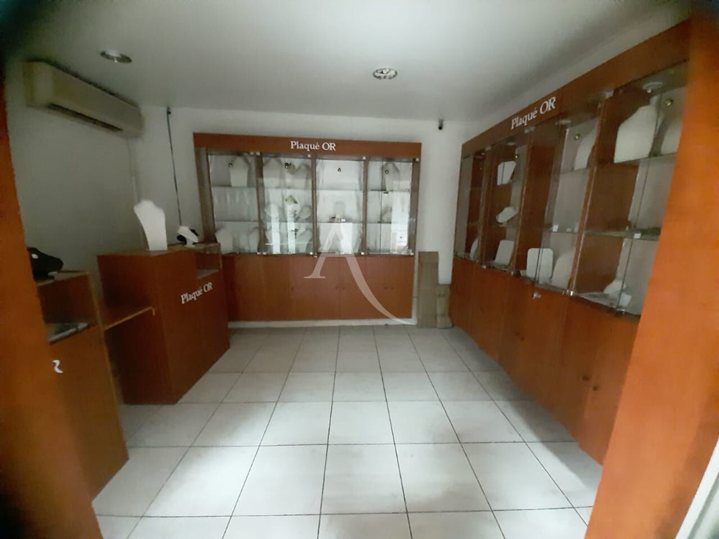 Local commercial