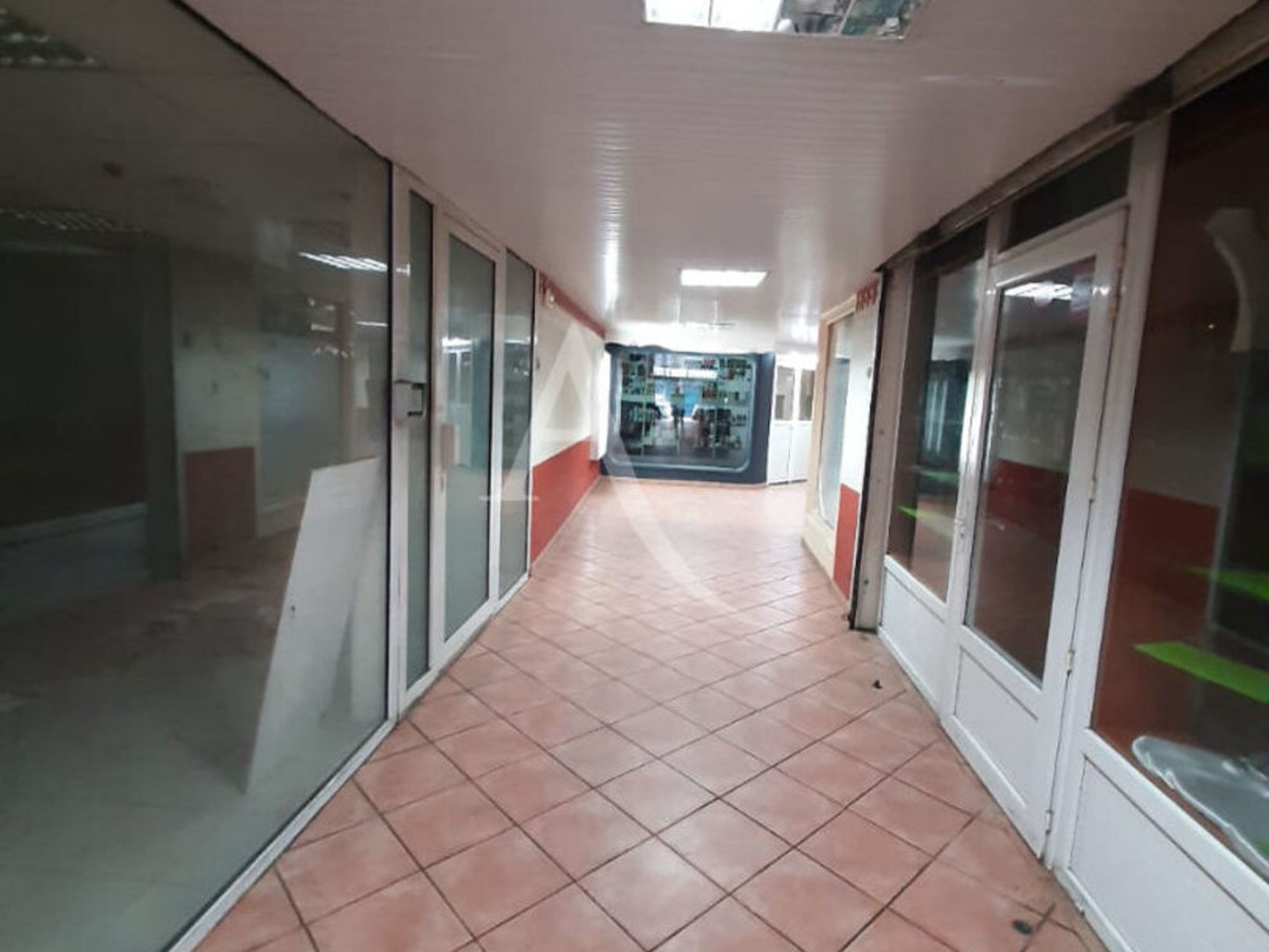 Locaux à vendre - Fort-De-France (97234)