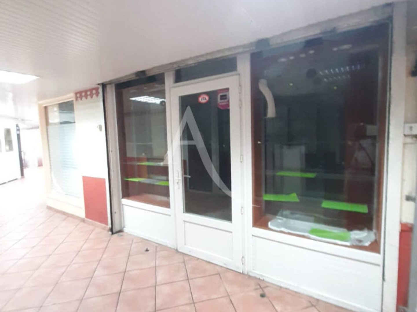 Locaux à vendre - Fort-De-France (97234)