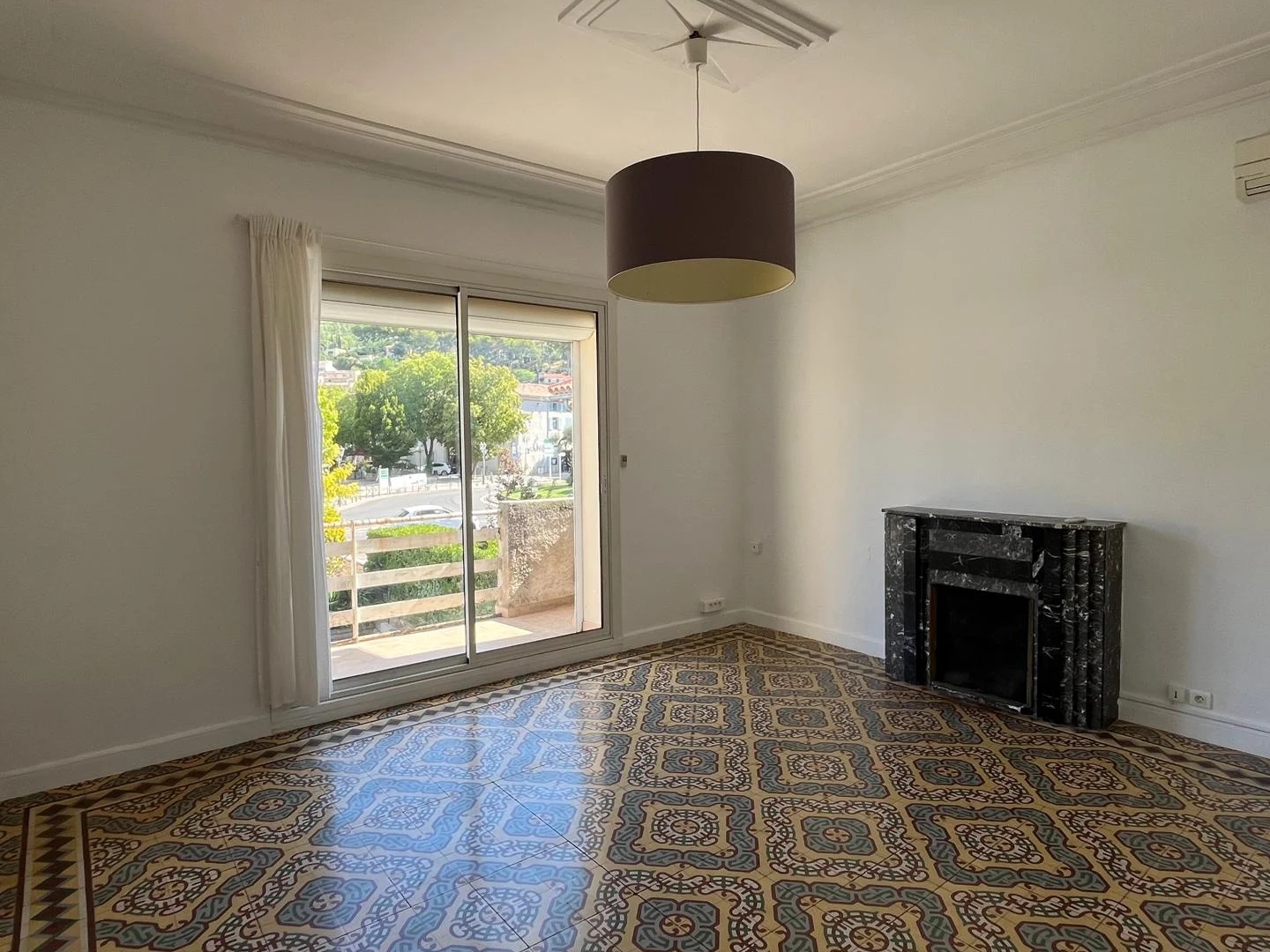 Appartement à vendre - 4 pièces - 90m2 - Gémenos (13420)