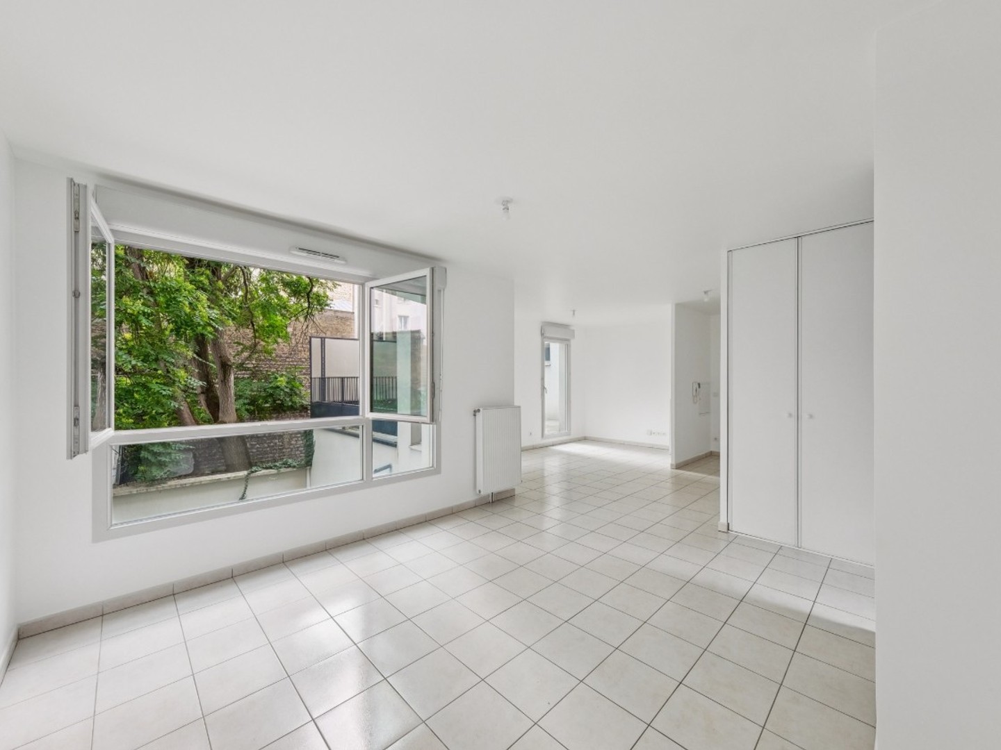 Lot 02 St Denis