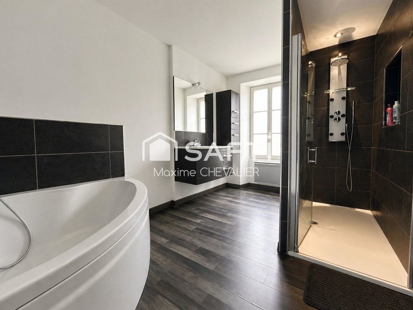 Maison à vendre - 4 pièces - 110m2 - Orsennes (36190)