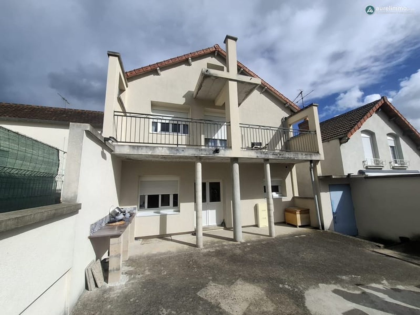 Maison à vendre - 6 pièces - 126m2 - Montluçon (03100)