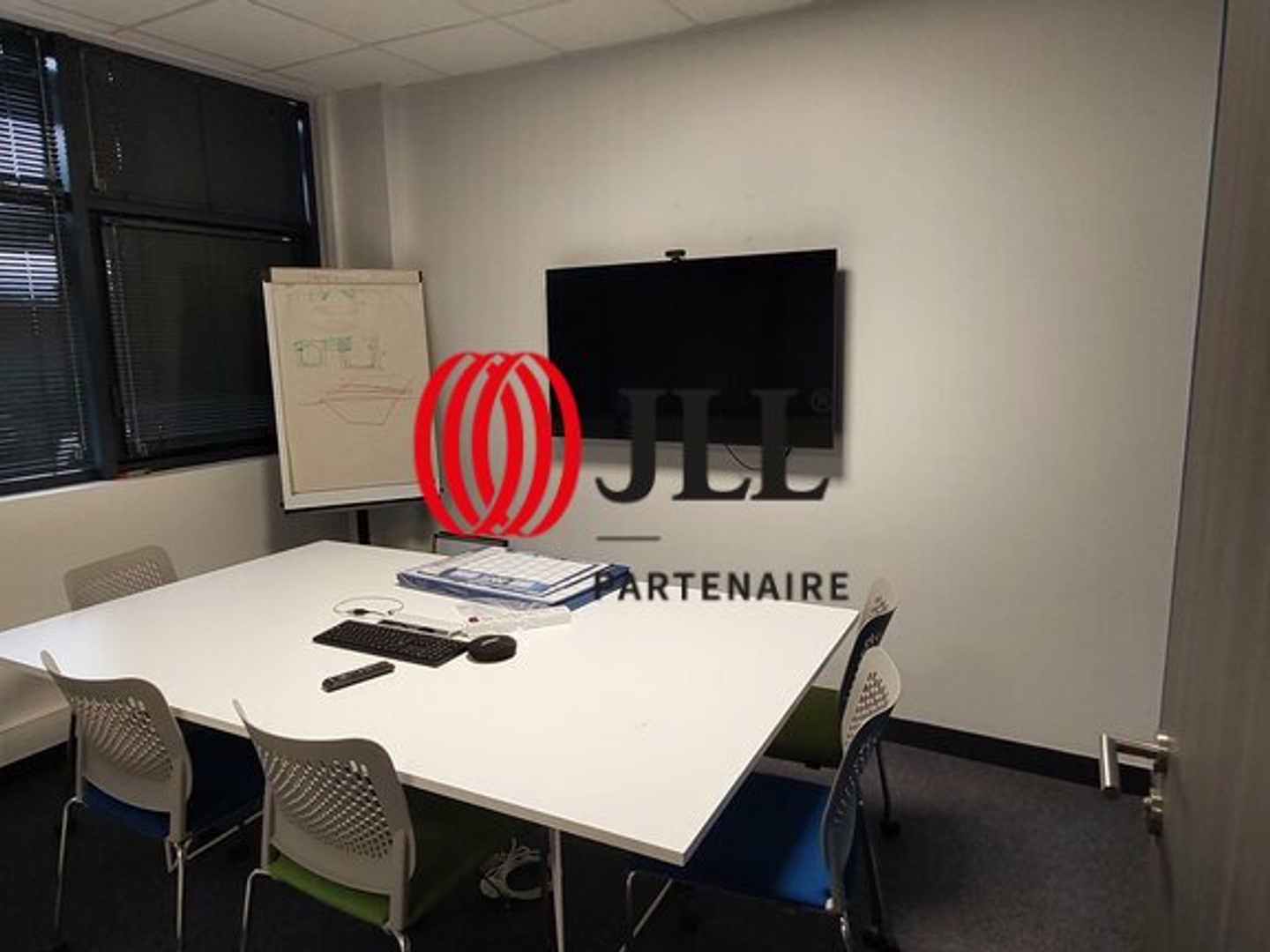 Locaux à vendre - 157m2 - Clermont-Ferrand (63100)