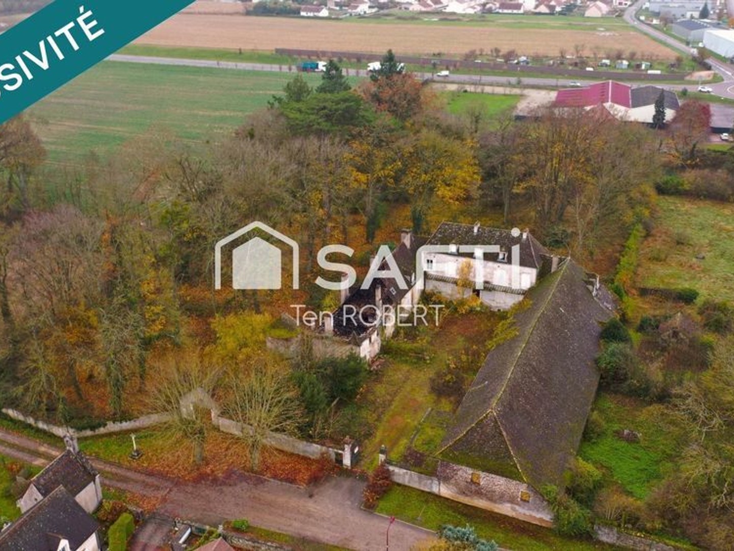 Immeuble à vendre - 500m2 - Fragnes-La Loyère (71530)
