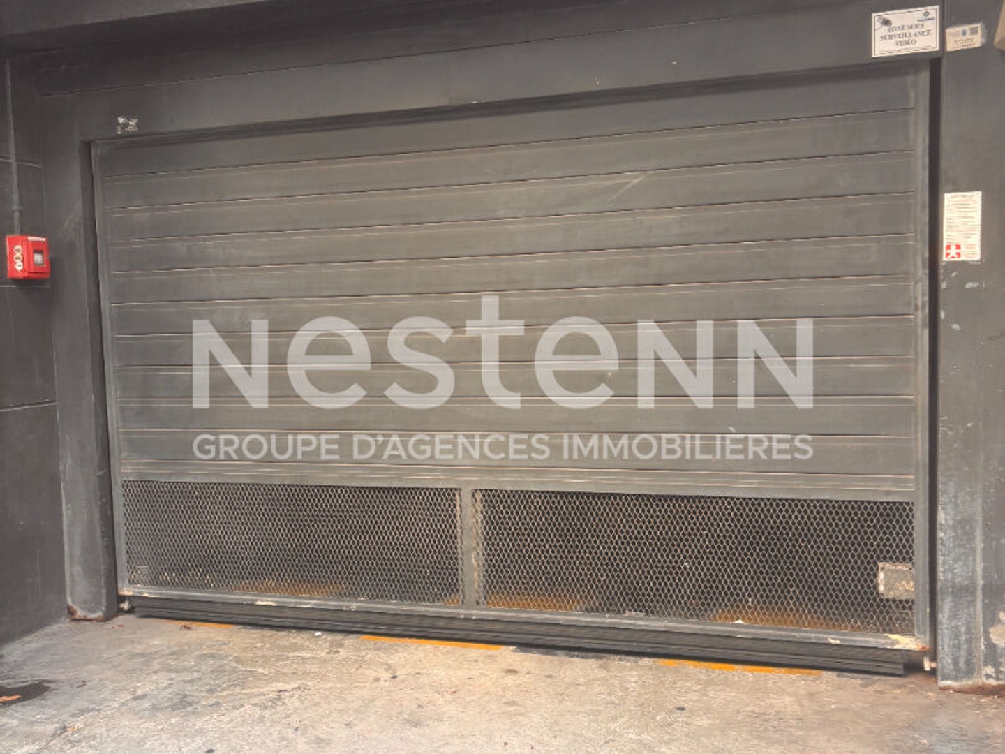 Parking / garage / box à vendre - 20m2 - Nice (06300)