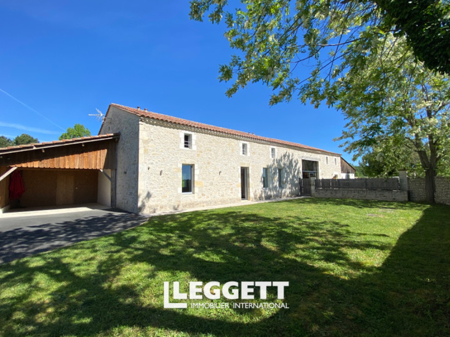 maison 9 pièce(s), MONTPEYROUX