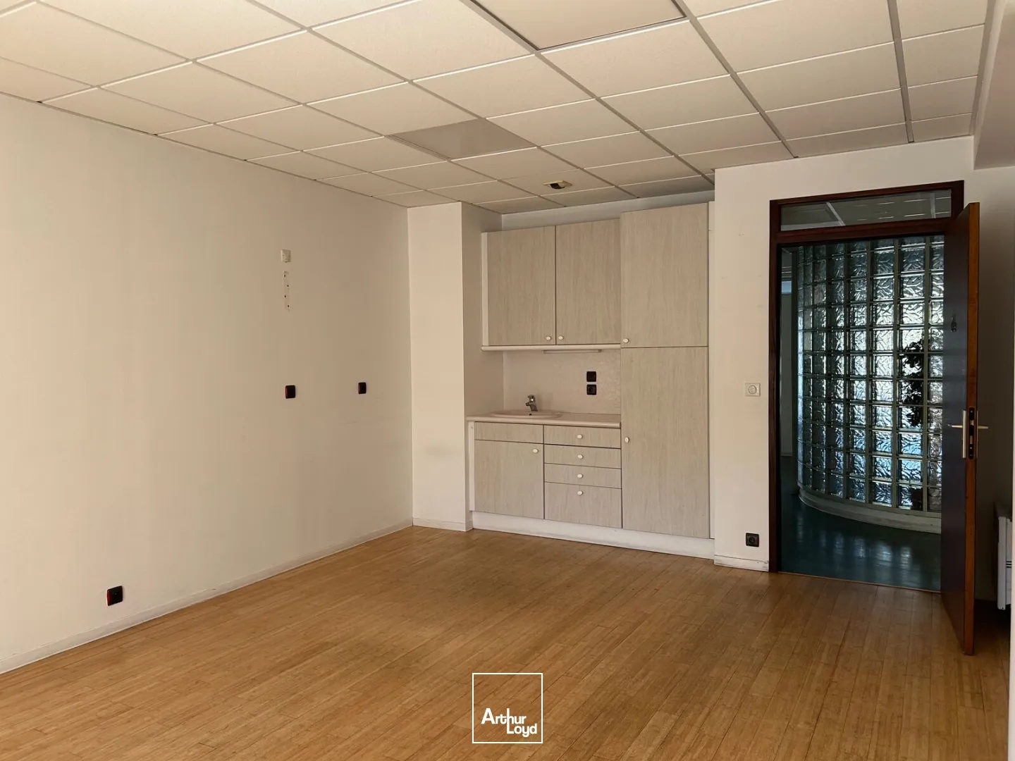 Bureaux à vendre - 131m2 - Pornichet (44380)