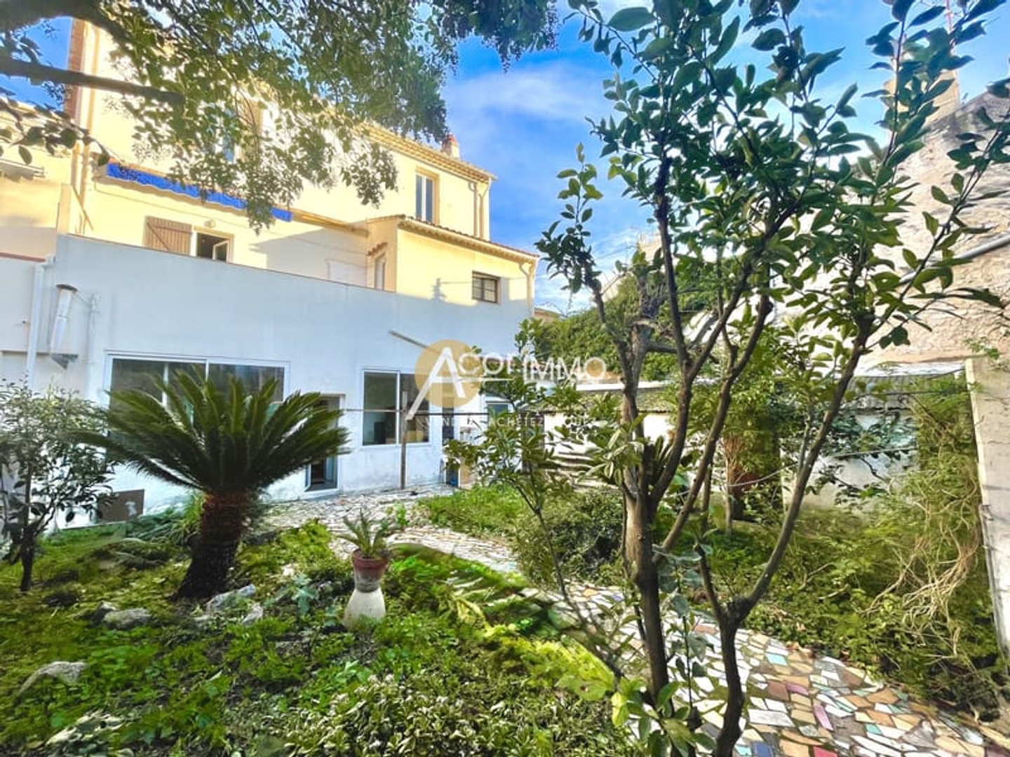 Maison à vendre - 3 pièces - 180m2 - La Seyne-Sur-Mer (83500)