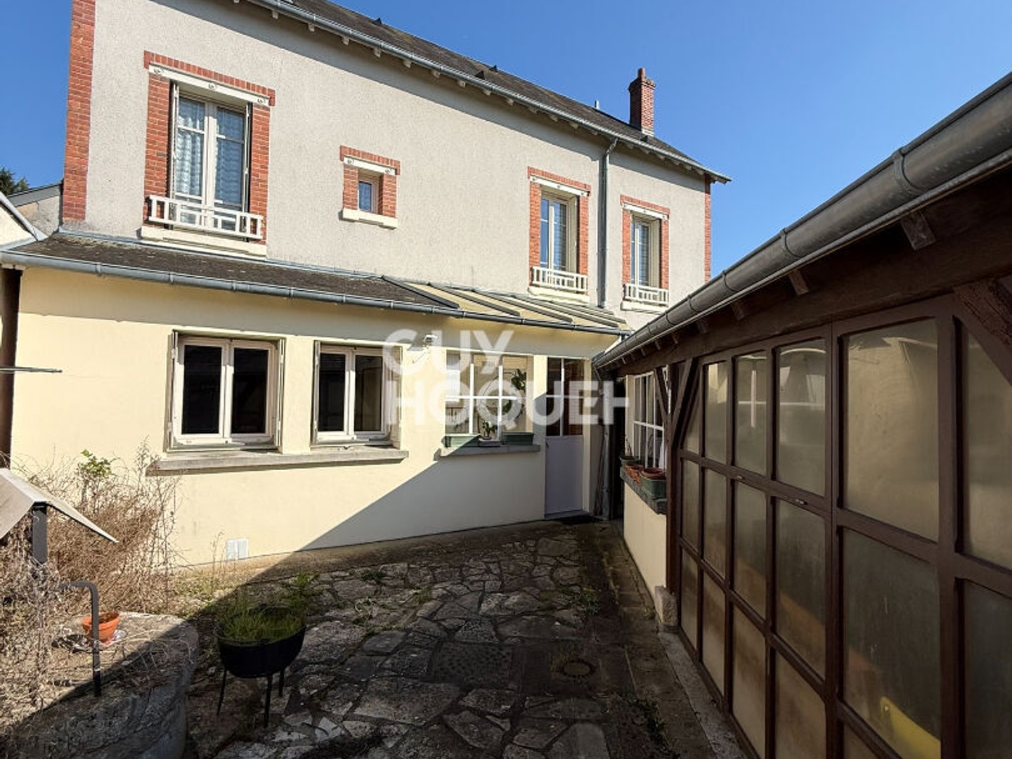 Maison à vendre - 5 pièces - 120m2 - La Chapelle-D'ang... (18380)