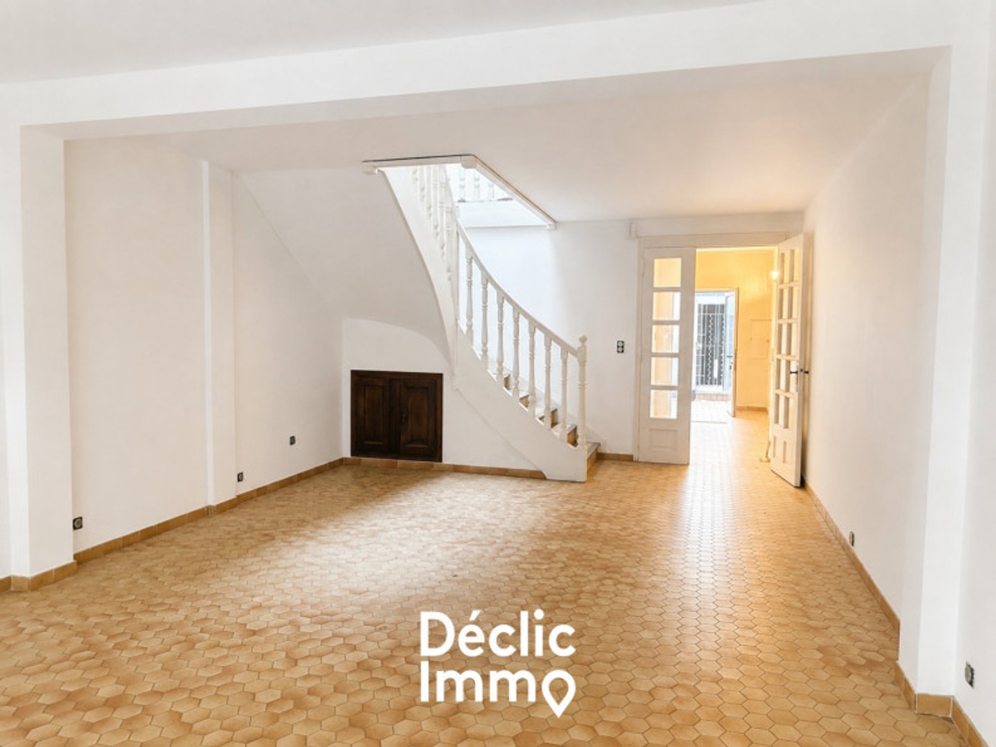 Appartement à vendre - 4 pièces - 98m2 - Le Grau-Du-Roi (30240)