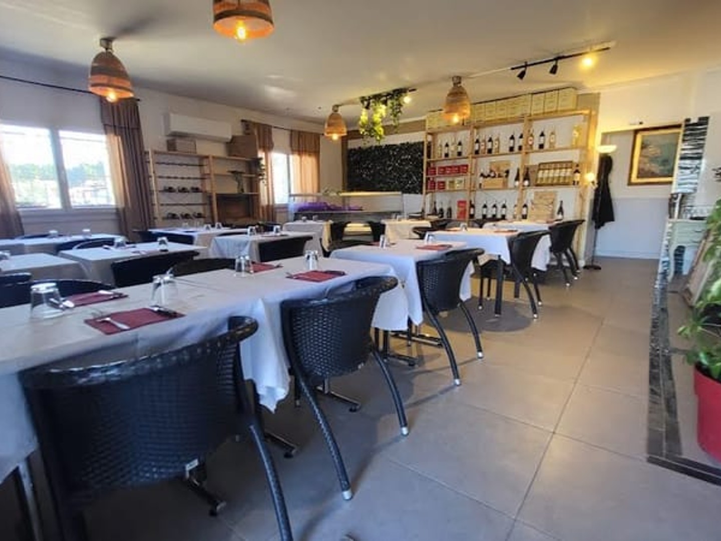 Local commercial 80 m²