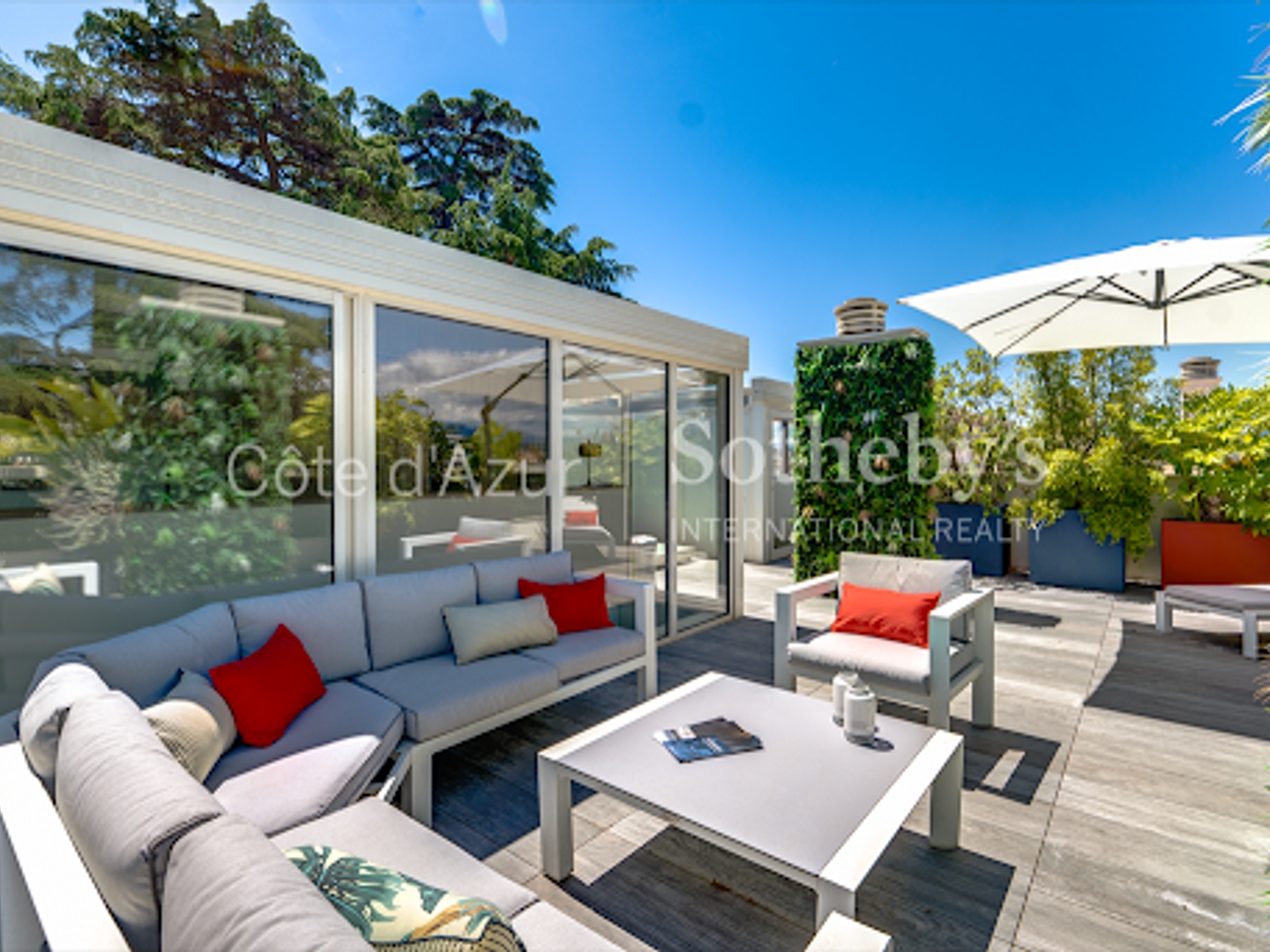 Appartement à vendre - 4 pièces - 154m2 - Cannes (06400)