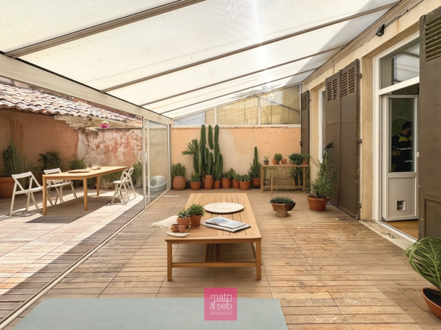 Appartement à vendre - 3 pièces - 106m2 - Marseille 1e (13001)