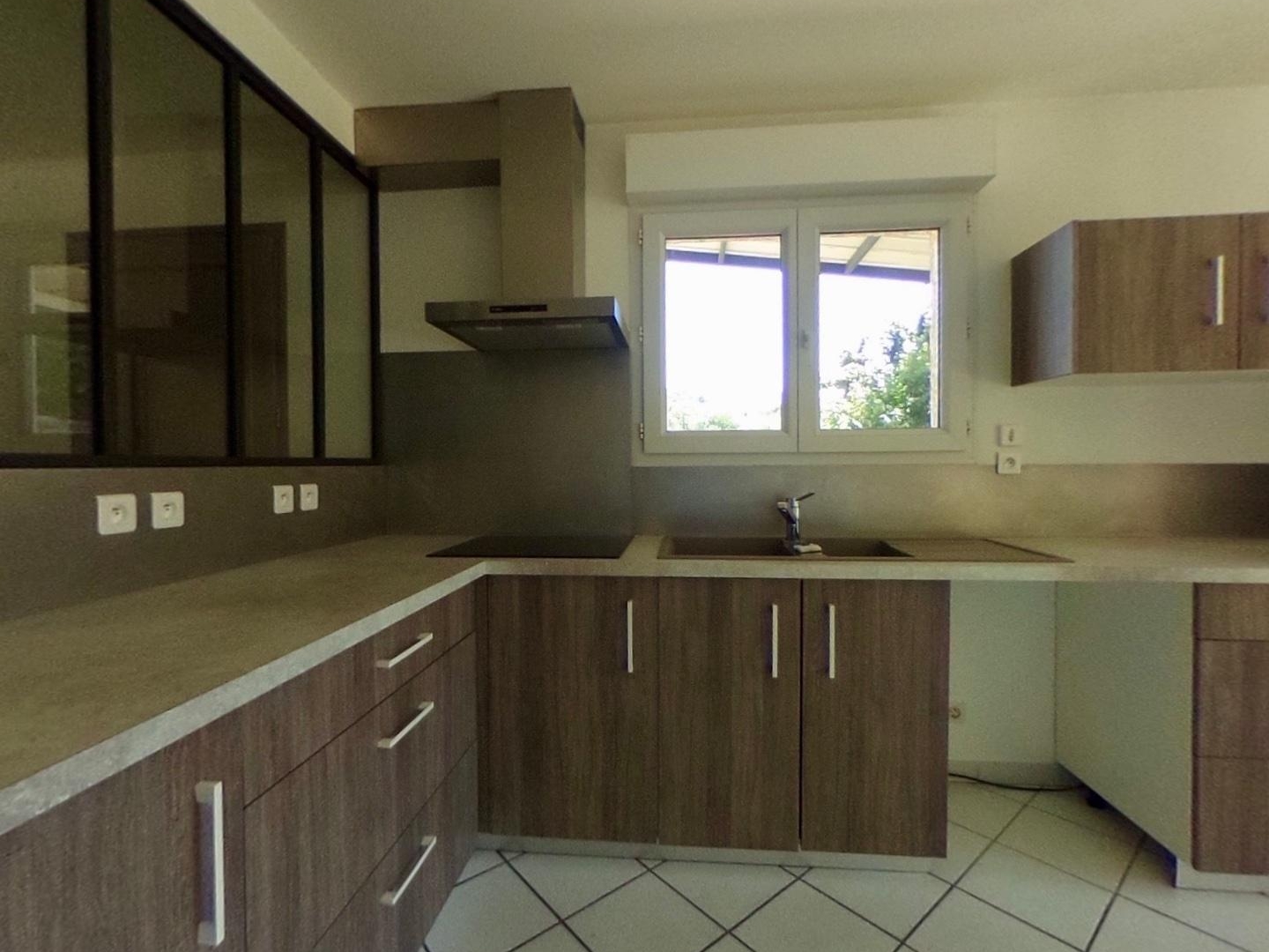 Locaux à vendre - 114m2 - Fillière (74370)