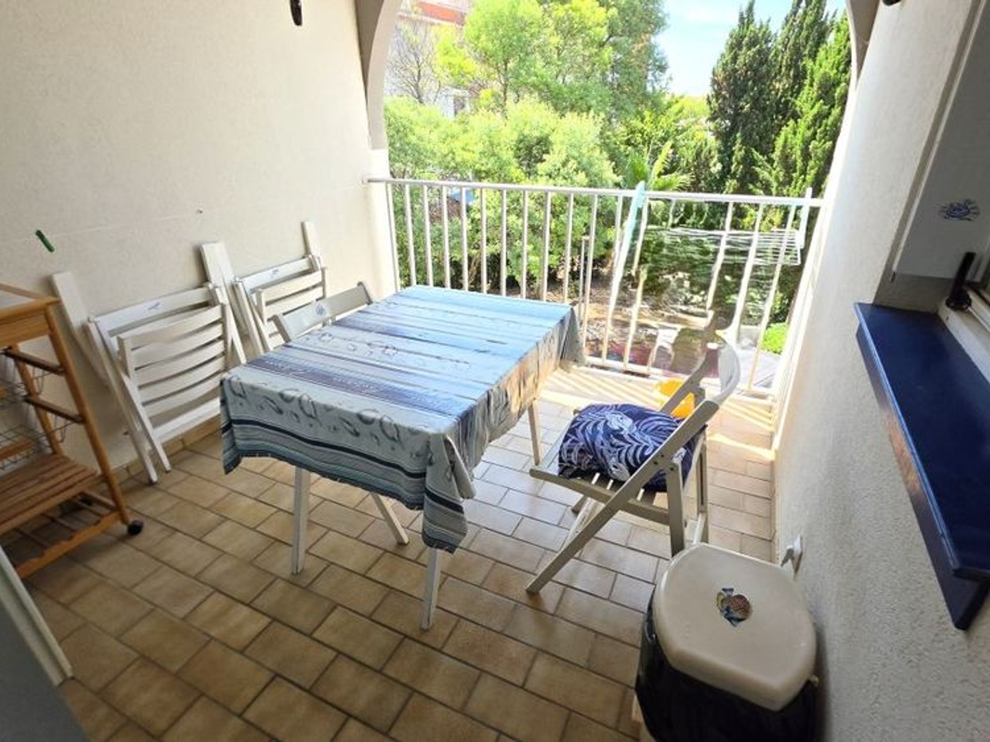 LE CAP D'AGDE : Secteur bas du MONT SAINT MARTIN, appartement STUDIO/MEZZANINE (5 couchages) situé au 2ème et dernier étage.